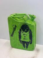 Rob VanMore - Oil Crisis Keep it Real! XL - 47cm