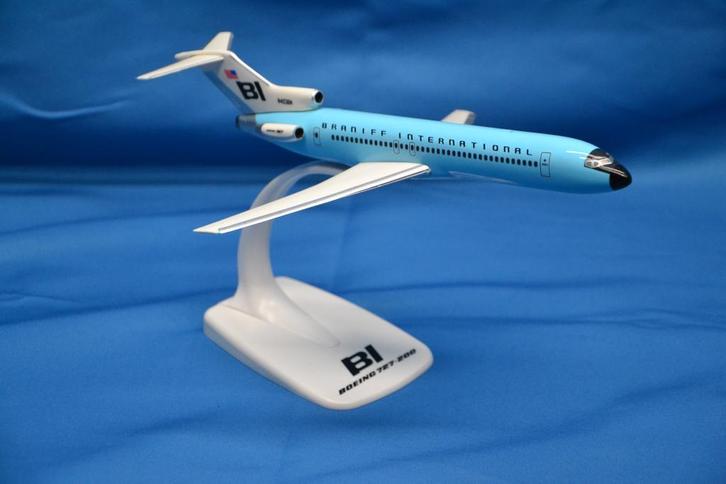 Boeing 727-200 Braniff Solid Dark Blue (nieuw), Verzamelen, Luchtvaart en Vliegtuigspotten, Schaalmodel, Nieuw, Ophalen of Verzenden