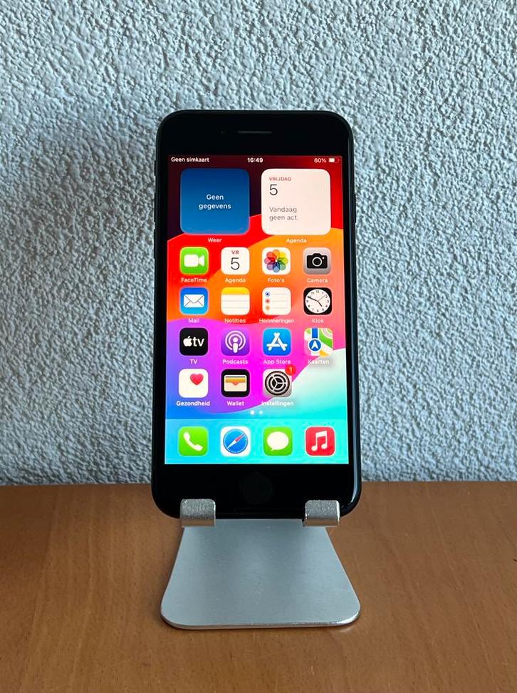 Apple iPhone SE 2022 64GB / Garantie / Zeer nette staat, Telecommunicatie, Mobiele telefoons | Apple iPhone, Zonder abonnement