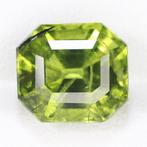 Zonder minimumprijs - 1 pcs Groen, Geel Olivijn - 5.90 ct -, Nieuw
