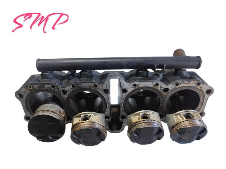 Cyllinders met zuigers en drijfstangen/ Kawasaki zxr750L, Motoren, Onderdelen | Kawasaki, Gebruikt, Verzenden