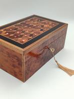 Sieradendoos - Hout (Thuya), hout, palissanderhout,, Antiek en Kunst, Curiosa en Brocante