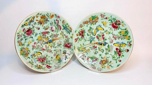 Twee porseleinen borden - Familie Roze - China - Qing, Antiek en Kunst, Antiek | Overige Antiek