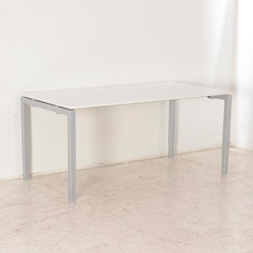 Solidesk bureau, wit blad, 160 x 80cm, hoogte instelbaar, Huis en Inrichting, Bureaus, Ophalen of Verzenden