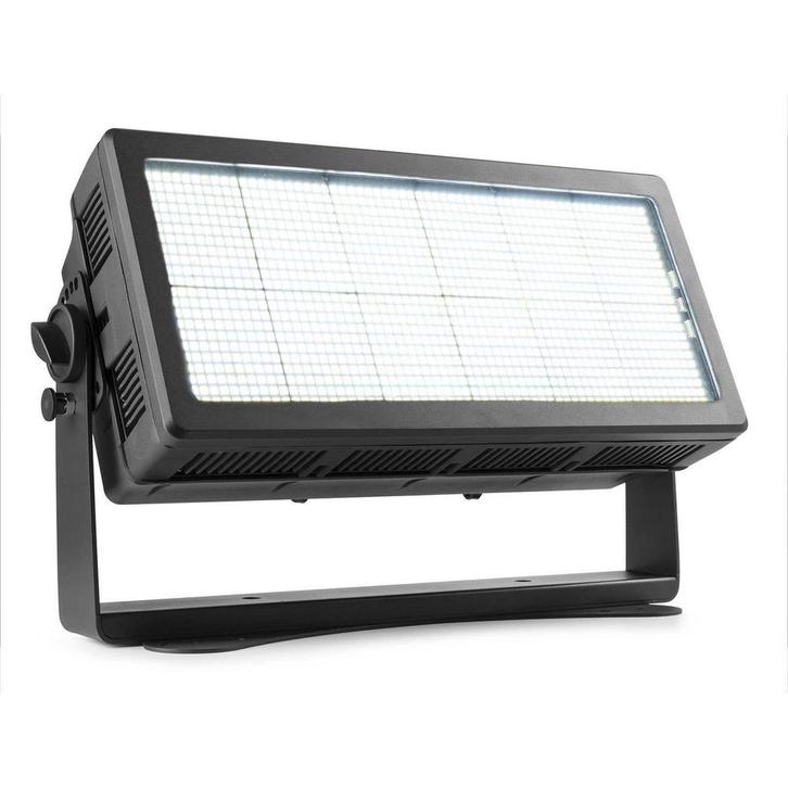 Retourdeal - BeamZ Pro BS1500W LED stroboscoop en blinder -, Muziek en Instrumenten, Licht en Laser, Zo goed als nieuw, Verzenden