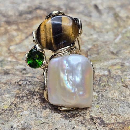 ring met een witte zoetwaterparel, tijgeroog en diopsiet, in, Verzamelen, Mineralen en Fossielen