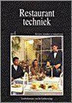 Restauranttechniek / I Serveren, menuleer en wijnadviezen /, Verzenden, Zo goed als nieuw