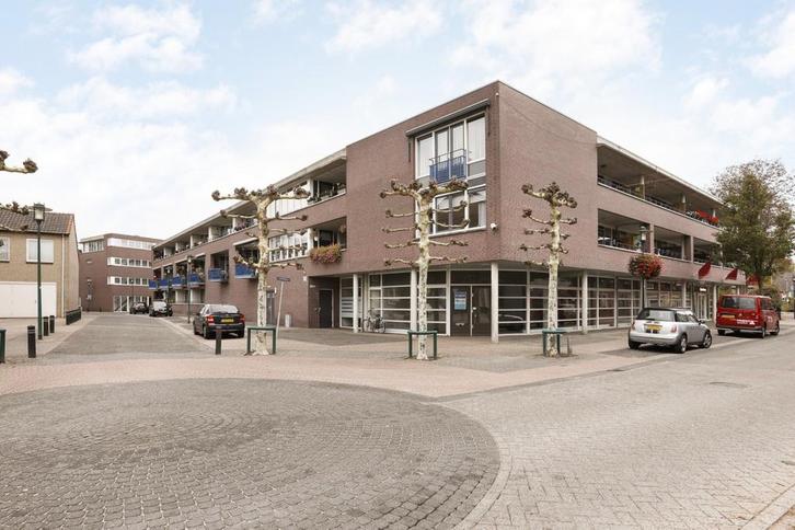 Appartement te huur in Deurne - 73 m² - 3 kamer(s) - 3, Huizen en Kamers, Huizen te huur, Noord-Brabant, Appartement