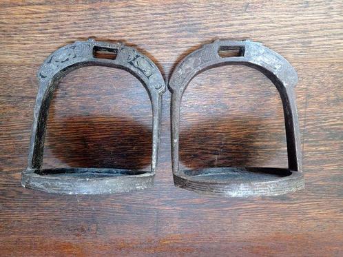 Zwaard - PAIRE DÉTRIERS chinois en bronze - China - Qing, Antiek en Kunst, Antiek | Overige Antiek