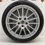 Porsche 997 2/4  19inch SportDesign zilver met banden 8MM, Auto-onderdelen, Banden en Velgen, Gebruikt, Banden en Velgen, 305 mm