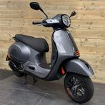 Vespa GTS SuperSport 310 Mat-Grijs Demo 02-2025 / 300km, Scooter, Minimaal motorrijbewijs A2, 1 cilinder, 12 t/m 35 kW