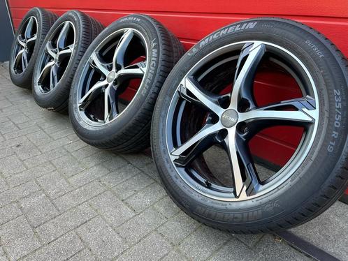 Gebruikte set 19 inch Ronal velgen voor o.a. Skoda Kodiaq, Auto-onderdelen, Banden en Velgen, 19 inch, Zomerbanden, 235 mm, Personenwagen