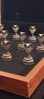 Messensteun (12) - cobra -