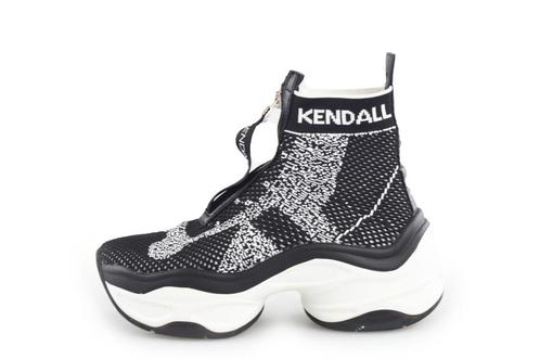 Kendall & Kylie Hoge sneakers in maat 36 Zwart | 10% extra, Kleding | Dames, Schoenen, Zwart, Zo goed als nieuw, Sneakers of Gympen