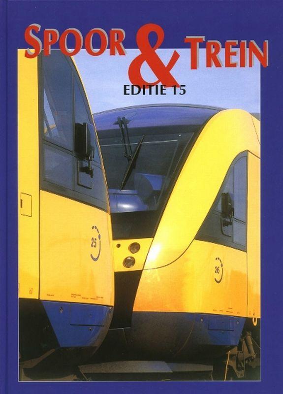 Spoor & Trein 15 9789060132562, Boeken, Hobby en Vrije tijd, Gelezen, Verzenden