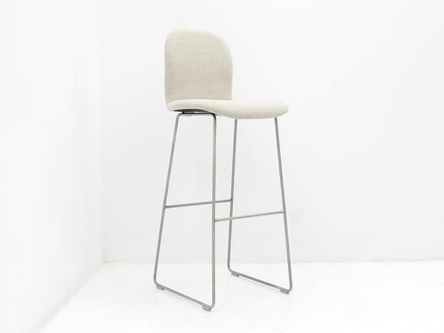 Barkruk - zand gemêleerd - slede rvs, Zakelijke goederen, Kantoor en Winkelinrichting | Kantoormeubilair en Inrichting, Overige typen