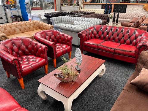 Chesterfield Vintage  Oxblood leren Bank + 2 Club Fauteuils, Huis en Inrichting, Banken | Complete zithoeken, Gebruikt, Leer, Ophalen