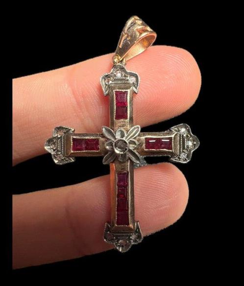 Reliekhouder - Goud, Diamanten - Robijnen - Zilver - Hout -, Antiek en Kunst, Kunst | Niet-Westerse kunst