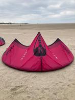 2025 North Reach Kite 11m Rubine Red R, Watersport en Boten, Kitesurfen, Ophalen of Verzenden, Gebruikt, 11 m², Kite