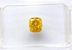 1 pcs Diamant (Natuurlijk gekleurd) - 0.57 ct - Cushion -, Nieuw