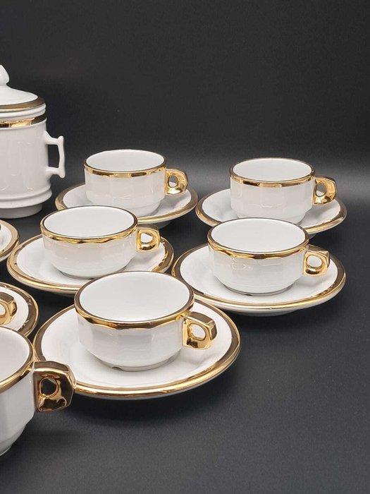 Pillivuyt - Kop en schotel (9) - Porselein, Antiek en Kunst, Antiek | Meubels | Tafels