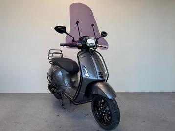 Vespa Sprint Brom 45 km/h, BWJ 2020, Agaat Grijs beschikbaar voor biedingen