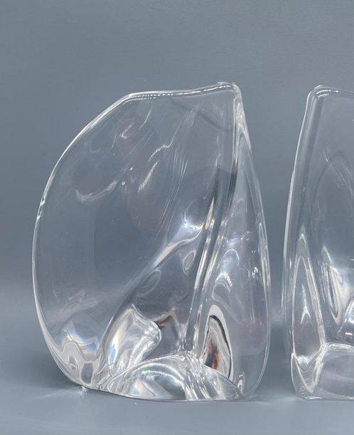 Daum - Boekensteunen - Kristal - sculpturale boekensteunen, Antiek en Kunst, Antiek | Glas en Kristal