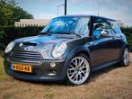 Mini Cooper S 2007 Grijs 163 pk - NAVI/LEDER/CRUISE/AIRCO, Gebruikt, Zwart, Leder, Handgeschakeld
