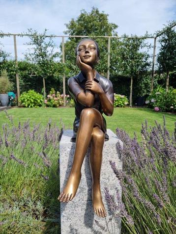 sculptuur, Dromend meisje - 67 cm - Brons beschikbaar voor biedingen