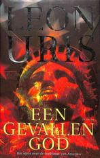 GEVALLEN GOD 9789068016789 L. Uris, Boeken, Verzenden, Gelezen, L. Uris