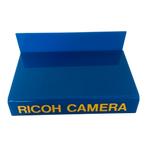 Ricoh Camera Displaystandaard – Acryl Vintage Winkeldisplay, Audio, Tv en Foto, Fotocamera's Digitaal, Verzenden, Zo goed als nieuw