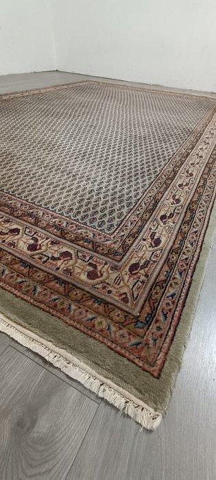 Vloerkleed - 300 cm - 200 cm beschikbaar voor biedingen