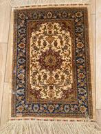 Hereke - Tapijt - 85 cm - 65 cm, Huis en Inrichting, Stoffering | Tapijten en Kleden, Nieuw