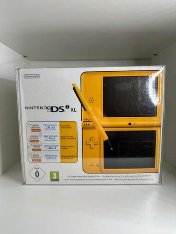 Nintendo DSi XL - Geel / Yellow beschikbaar voor biedingen