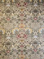 300x280 cm! Stof William Morris met bloemmotief - 300x280 cm