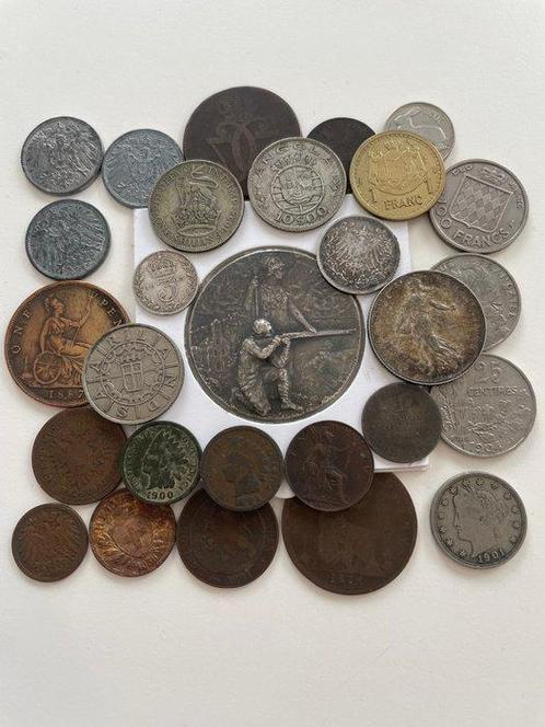 Wereld. Lot of 28 World Coins and Shooting Meda (Zonder, Postzegels en Munten, Munten | Europa | Niet-Euromunten