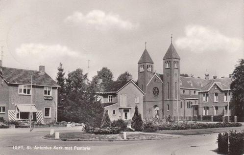 ULFT - St. Antonius Kerk met Pastorie, Verzamelen, Ansichtkaarten | Nederland, Verzenden