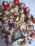 Kerstballen (28) - Verzameling nostalgische papier-maché, Nieuw