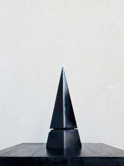 Trascent, Obelisk, versione nero profondo., Antiek en Kunst, Kunst | Designobjecten