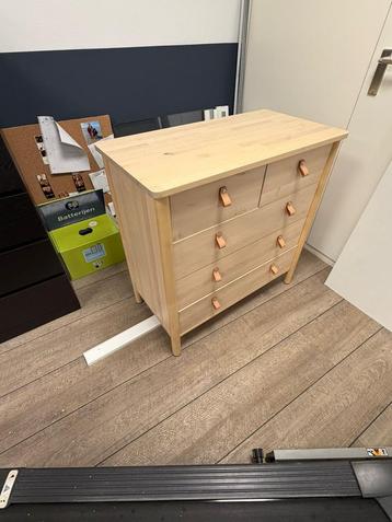 Nette kast te koop – 90 x 90 x 47 cm – €75 beschikbaar voor biedingen