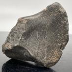 Eucrite van VESTA-asteroïde, NWA 13940, met krimpkorst,