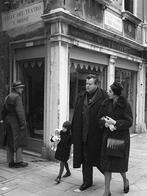 Cameraphoto Epoche/Vittorio Pavan - Orson Welles con moglie