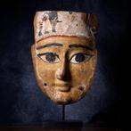 Het oude Egypte, gepolychromeerd houten begrafenismasker