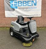 Karcher KM 90/60 R P Veegmachine | benzine | 216 uur |, Doe-het-zelf en Verbouw, Gebruikt, Overige typen
