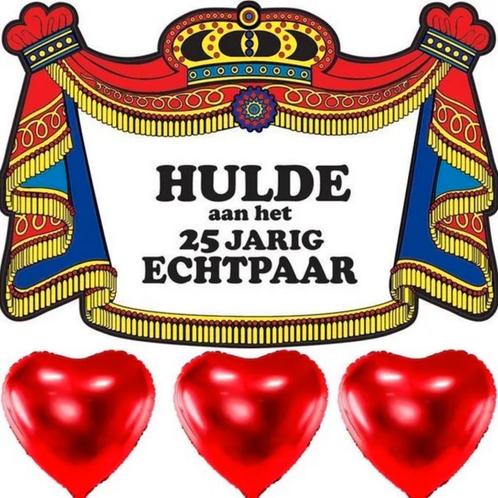 Hulde aan het 25-jarig bruidspaar bord met 3 rode harten, Hobby en Vrije tijd, Feestartikelen, Geboorte of Huwelijk, Nieuw, Versiering