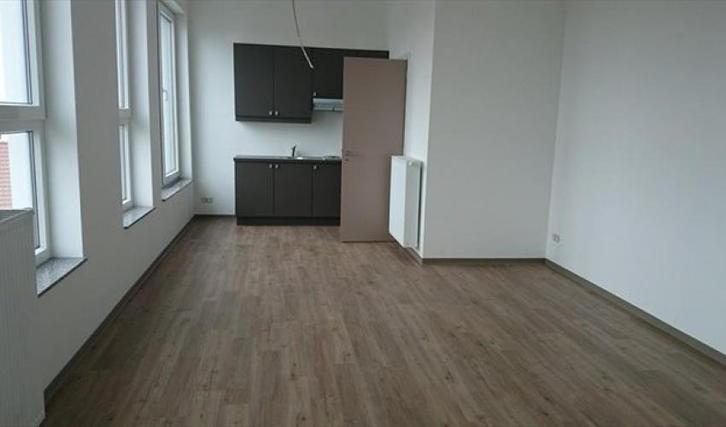 Te Huur Studio Buizenwerf In Rotterdam, Huizen en Kamers, Kamers te huur, 20 tot 35 m², Rotterdam
