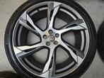 Demo Volvo XC90 22 inch R velgen Pirelli zomerbanden 8mm, 275 mm, Banden en Velgen, Nieuw, Overige maten