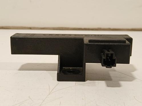 Antenne Audi A4 B8 2.0 TFSI quattro 8K0907247, Auto-onderdelen, Elektronica en Kabels, ARN erkend, Stiba lid, Erkend duurzaam