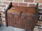 Swat valley wedding chest - Esssenhout - Pakistan - late