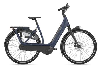 Gazelle Avignon C8 HMB Connect 2025 - Donkerblauw - Elektris beschikbaar voor biedingen